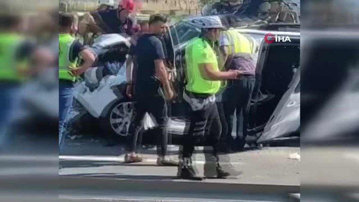 Silivri'de feci kaza: 4 yaralı