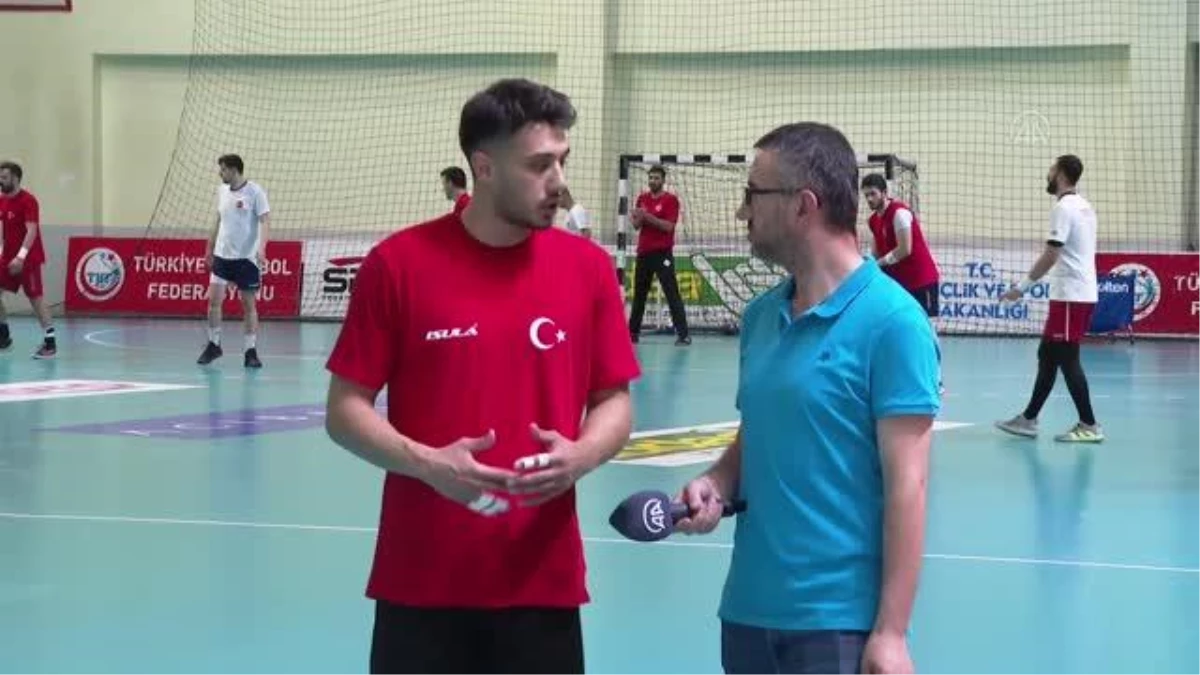 Türk hentbolunun Avrupa\'daki yıldızları, milli takımda başarı istiyor (1)