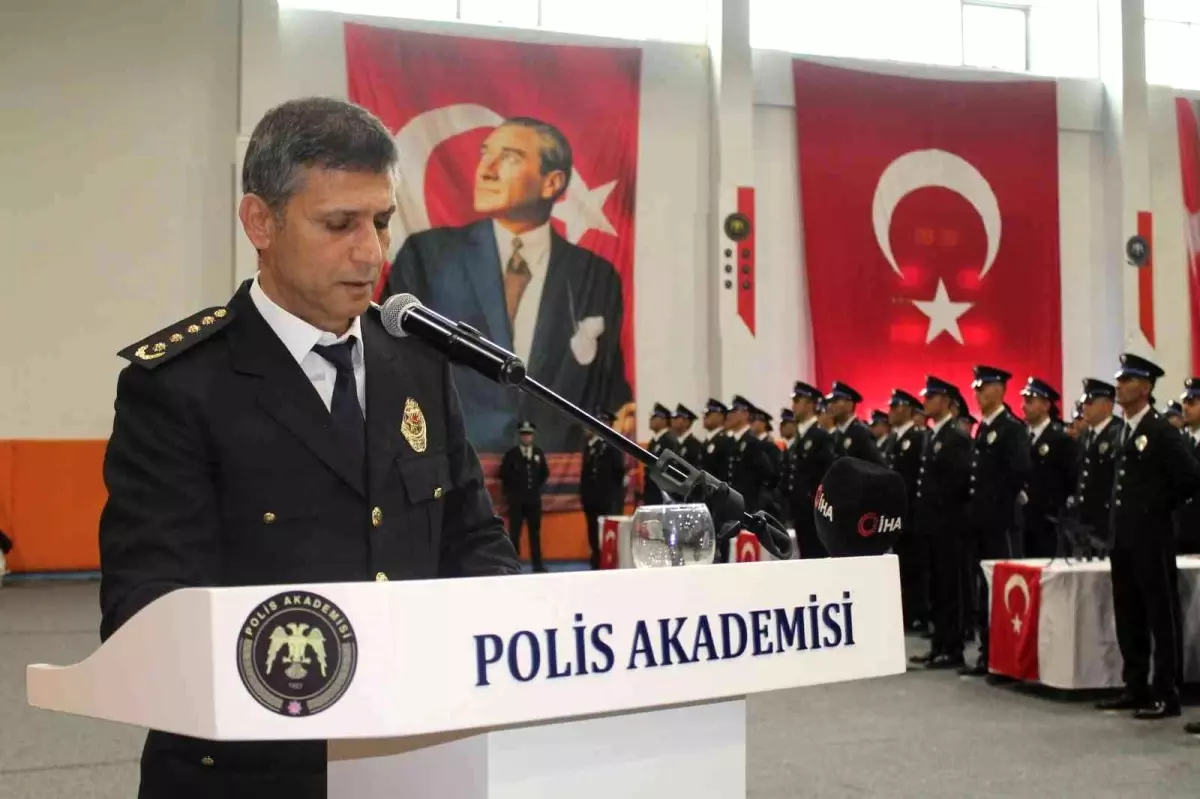 Bayburt\'ta 524 polis mezun oldu