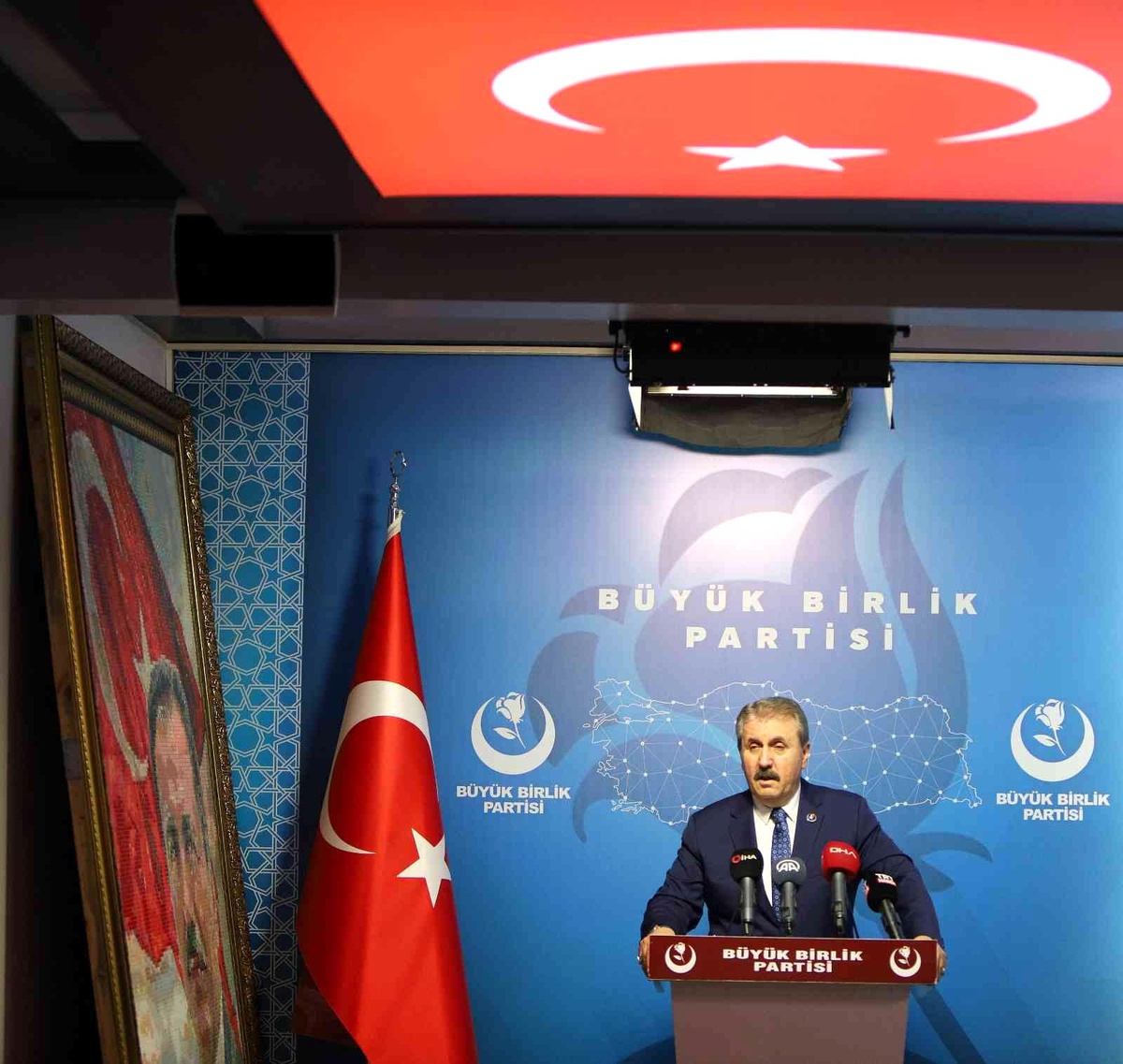 Son dakika haberleri | BBP Lideri Destici: "Kırmızı çizgimiz, terör ve şiddettir"