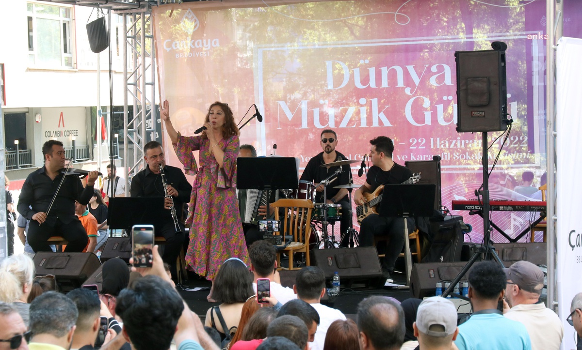 Çankaya\'da En Uzun Gün Müzikle Kutlandı