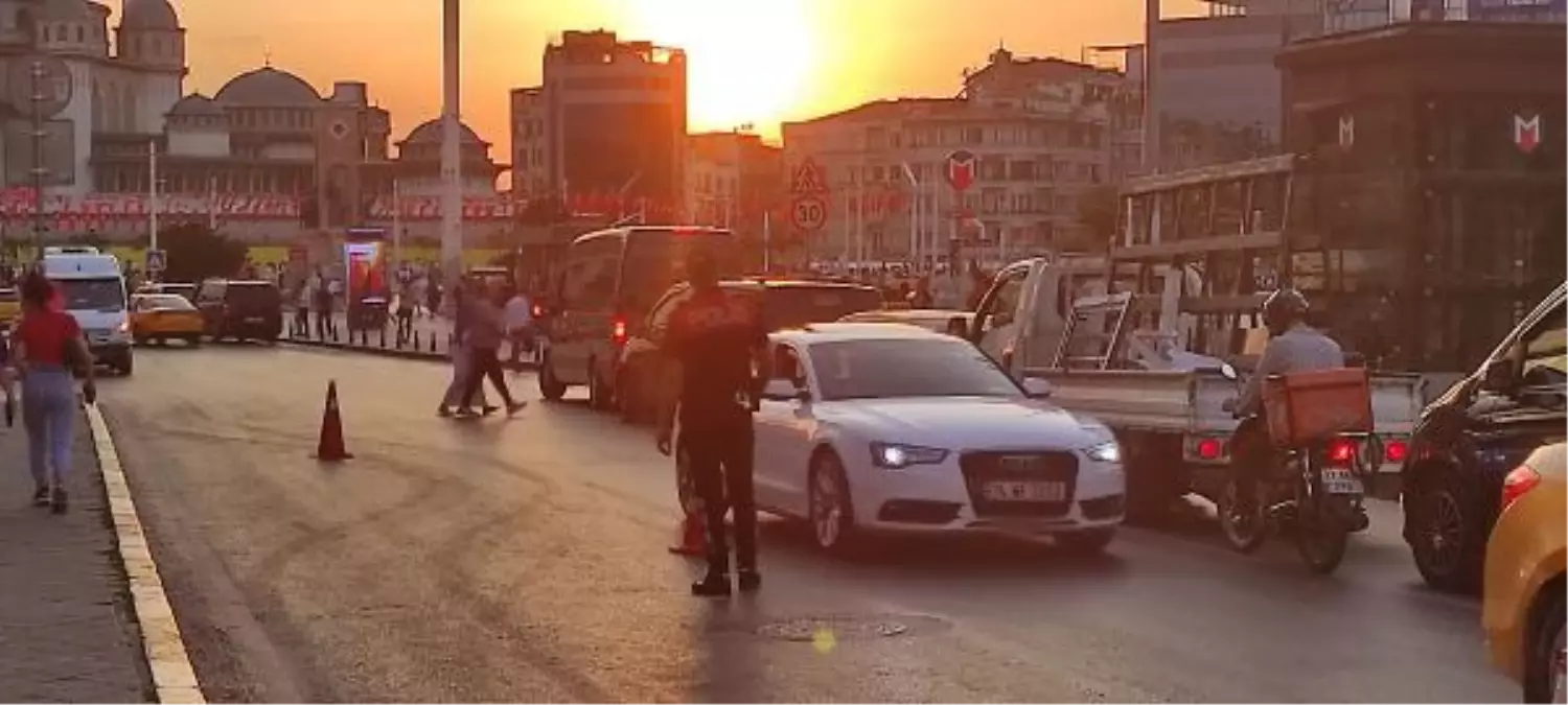 Son dakika: Polis denetiminde durdurulan takside uyuşturucu madde bulundu