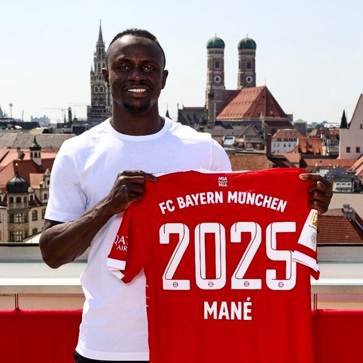 Sadio Mane, resmen Bayern\'de