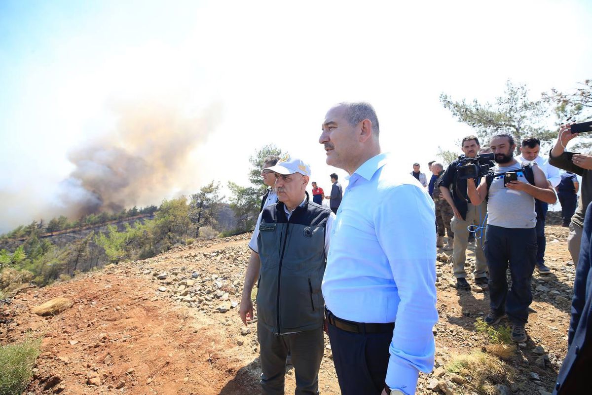 Son dakika haber! Tarım ve Orman Bakanı Kirişci, Marmaris\'te orman yangını bölgesinde açıklama yaptı Açıklaması