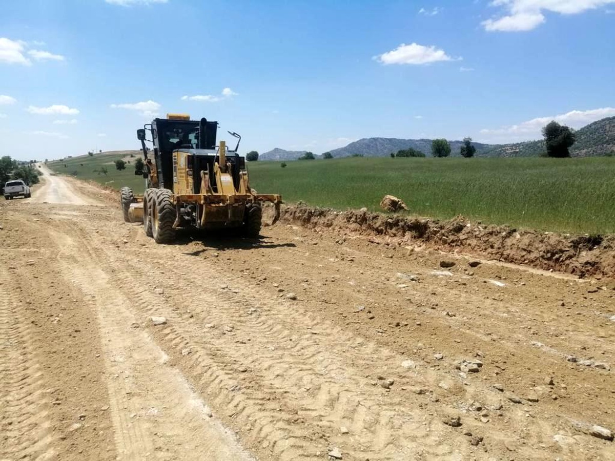Yapılan yol çalışması trafikte güvenliği artıracak