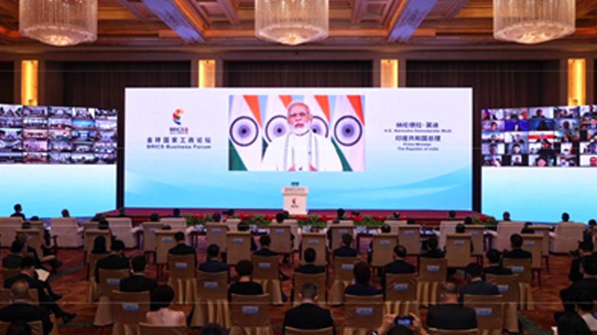 Brıcs Liderleri Beijing\'deki Brıcs İş Forumu\'na Hitap Etti