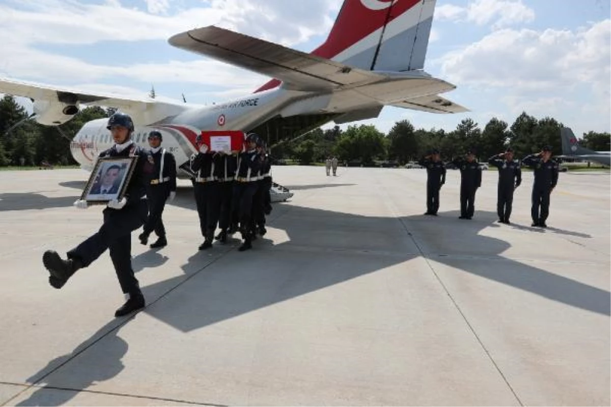 Son dakika haberleri... Eskişehir\'e şehit ateş düştü (3)