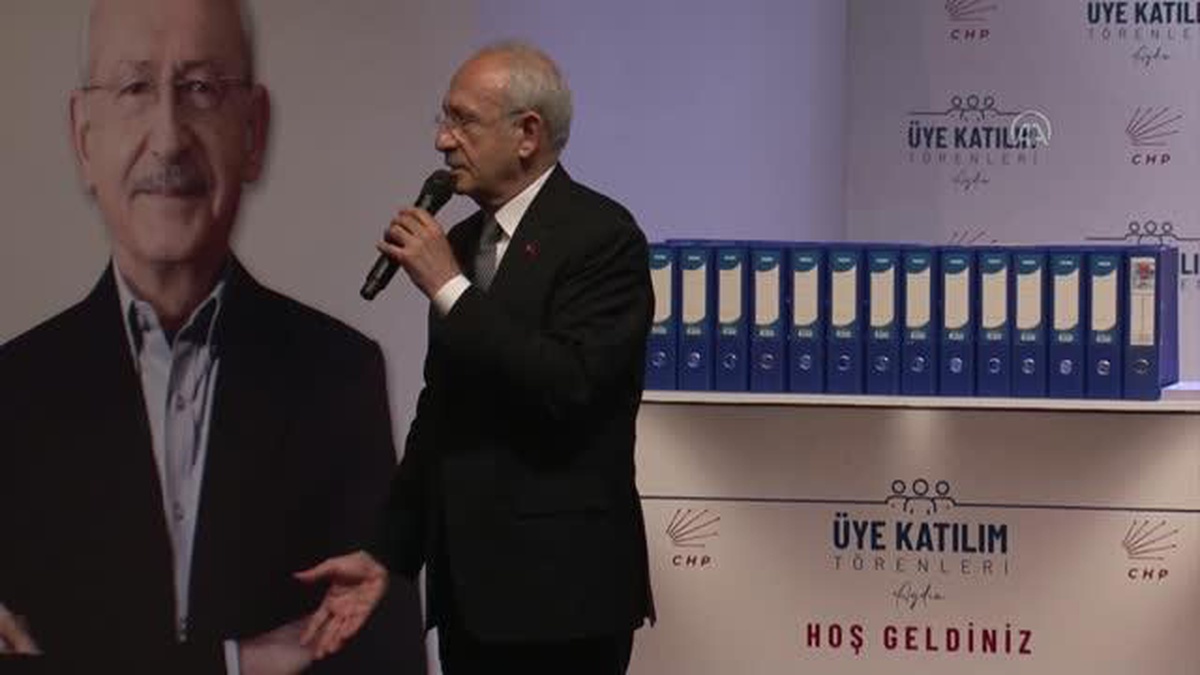 Kılıçdaroğlu: ??"Sandığa gidip ilk kez oy kullanacak 7 buçuk milyon genç Türkiye\'nin kaderini belirleyecek"