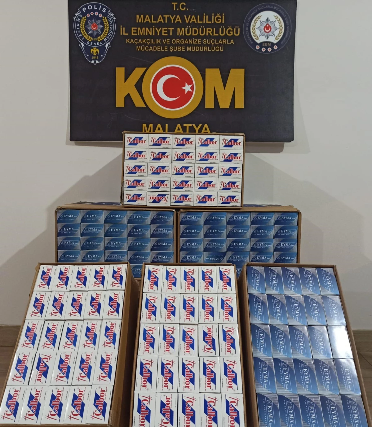 Malatya'da 1,1 ton kaçak tütün ile 60 bin makaron ele geçirildi