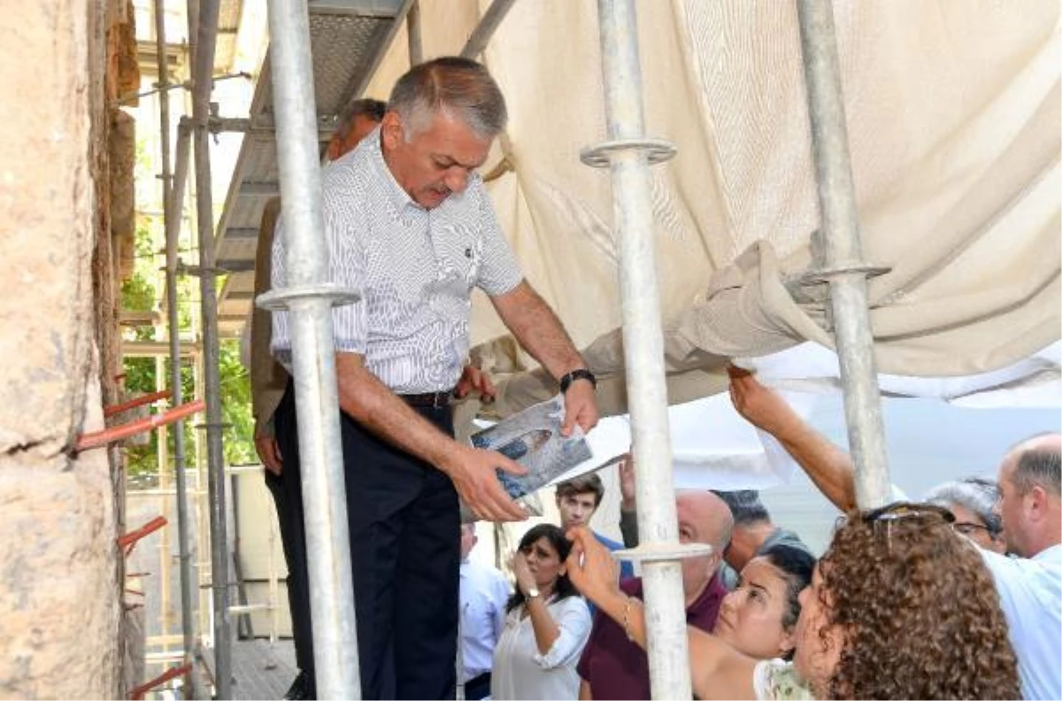 Son dakika haberi... Antalya fethinin sembolü Selçuklu arması, Saat Kulesi\'ndeymiş