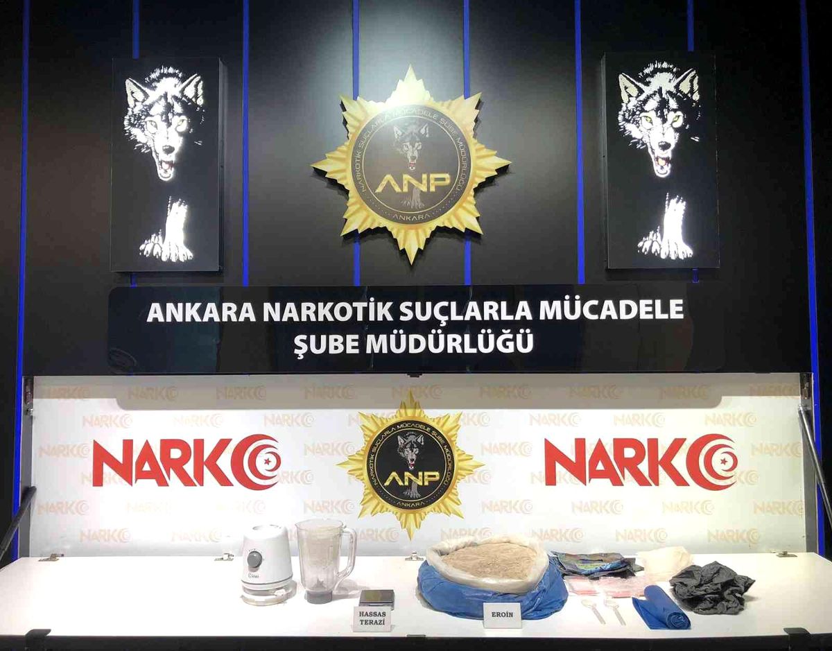Son dakika haberleri: Başkentte uyuşturucu tacirlerine operasyon: 6 kilo 940 gram eroin ele geçirildi