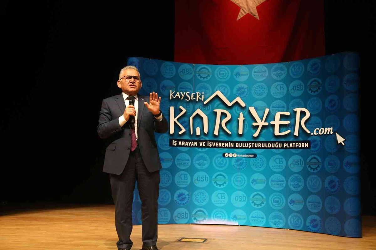 Kayseri Kariyer Merkezi 2 bin 77 kişiye istihdam sağladı