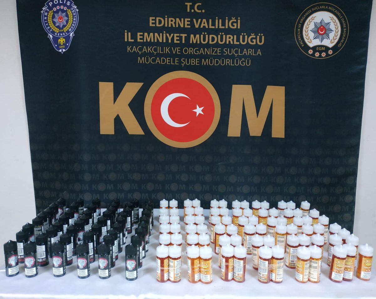 Edirne\'de gümrük kaçağı 128 elektronik sigara likidi ele geçirildi