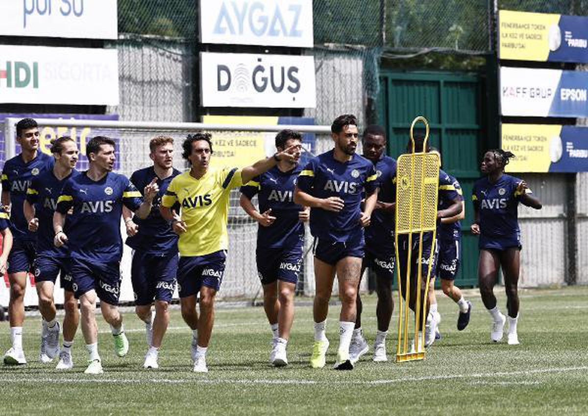 Fenerbahçe\'de yeni sezon hazırlıkları sürüyor