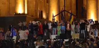 Gürcistan'da halk, AB'den 'aday ülke' statüsü alamayan hükümeti protesto etti