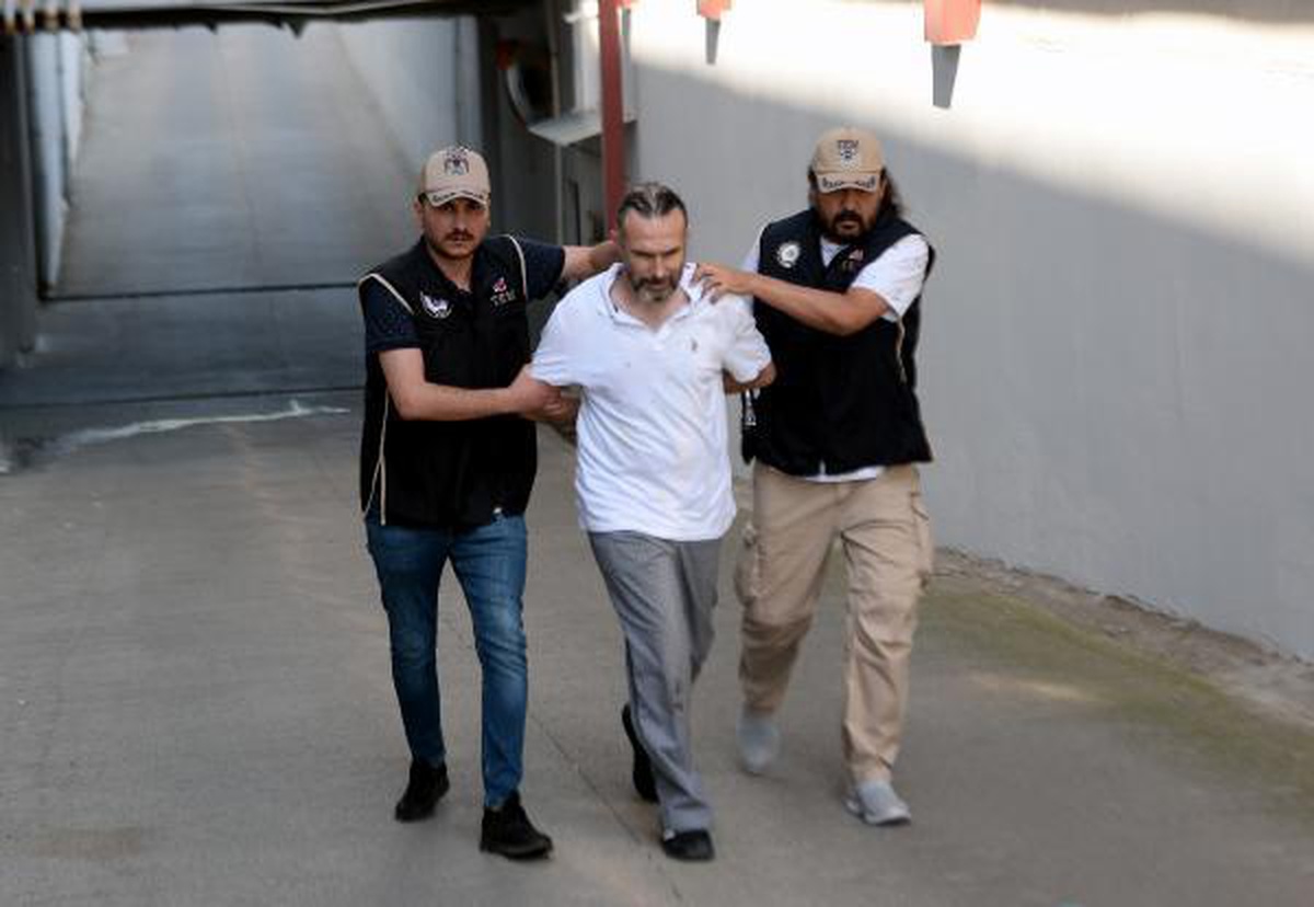 Hapis cezası kesinleşen DEAŞ\'lı, ayağından vurularak yakalandı