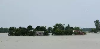 Son dakika haberleri: Hindistan'ın Assam eyaletindeki sellerde ölenlerin sayısı 100'ü geçti