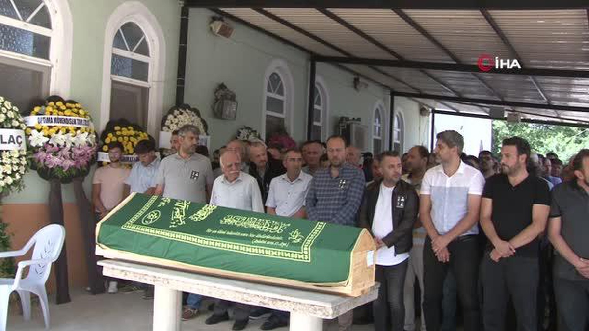 İtalya\'da helikopter kazasında hayatını kaybetmişti, son yolculuğuna uğurlandı