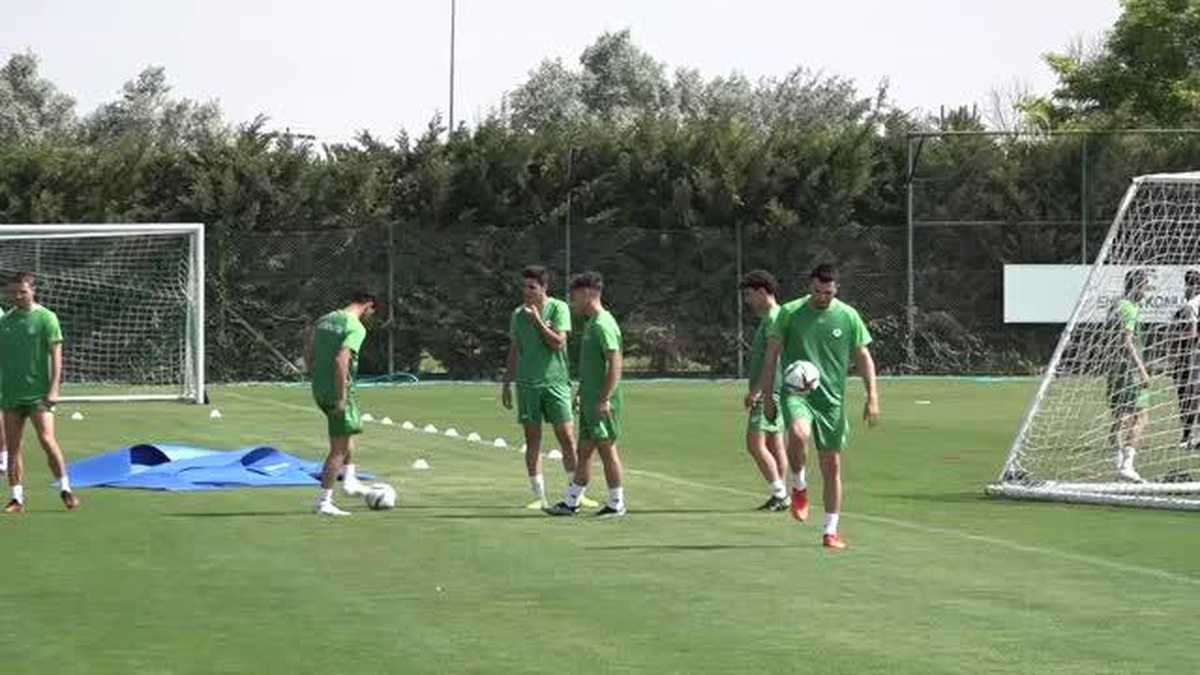 Konyaspor\'da yeni sezon hazırlıkları sürüyor