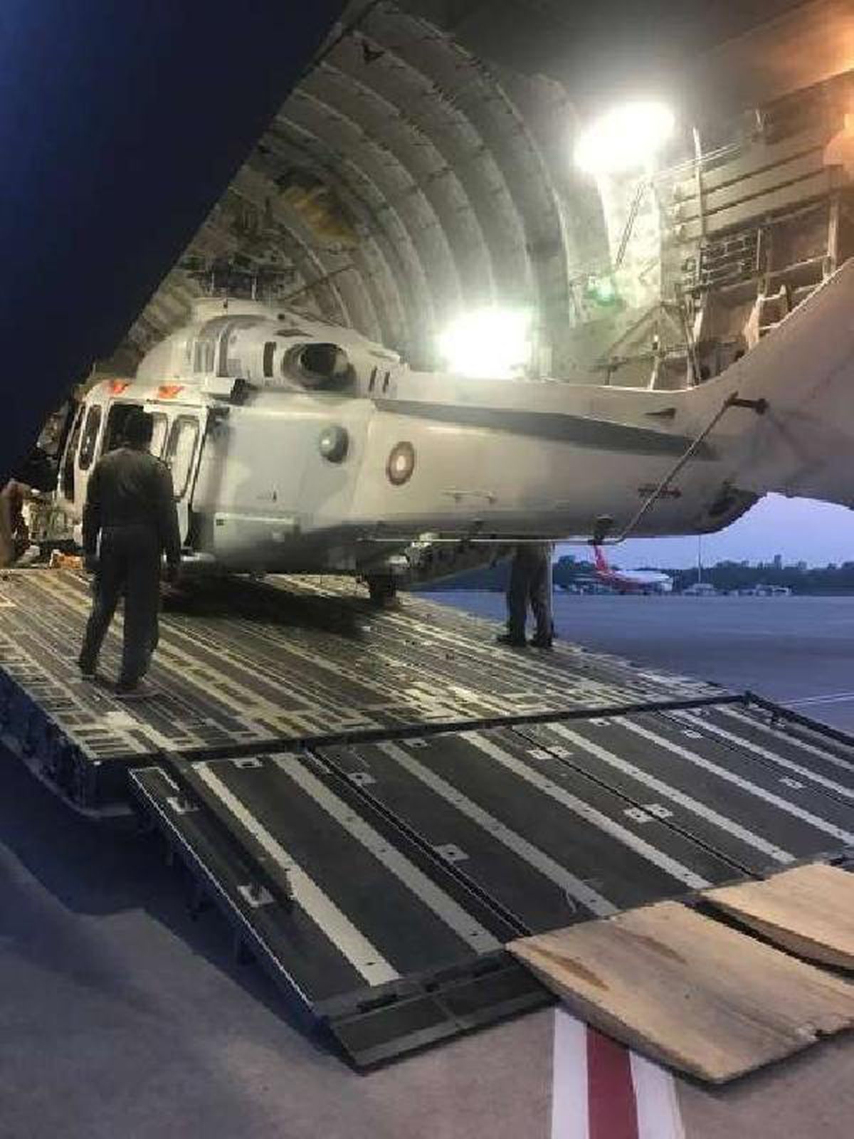 Son dakika haberi... MSB: Katar\'a ait 3 helikopter ile Azerbaycan\'a ait 1 yangın söndürme uçağı Dalaman\'a ulaştı