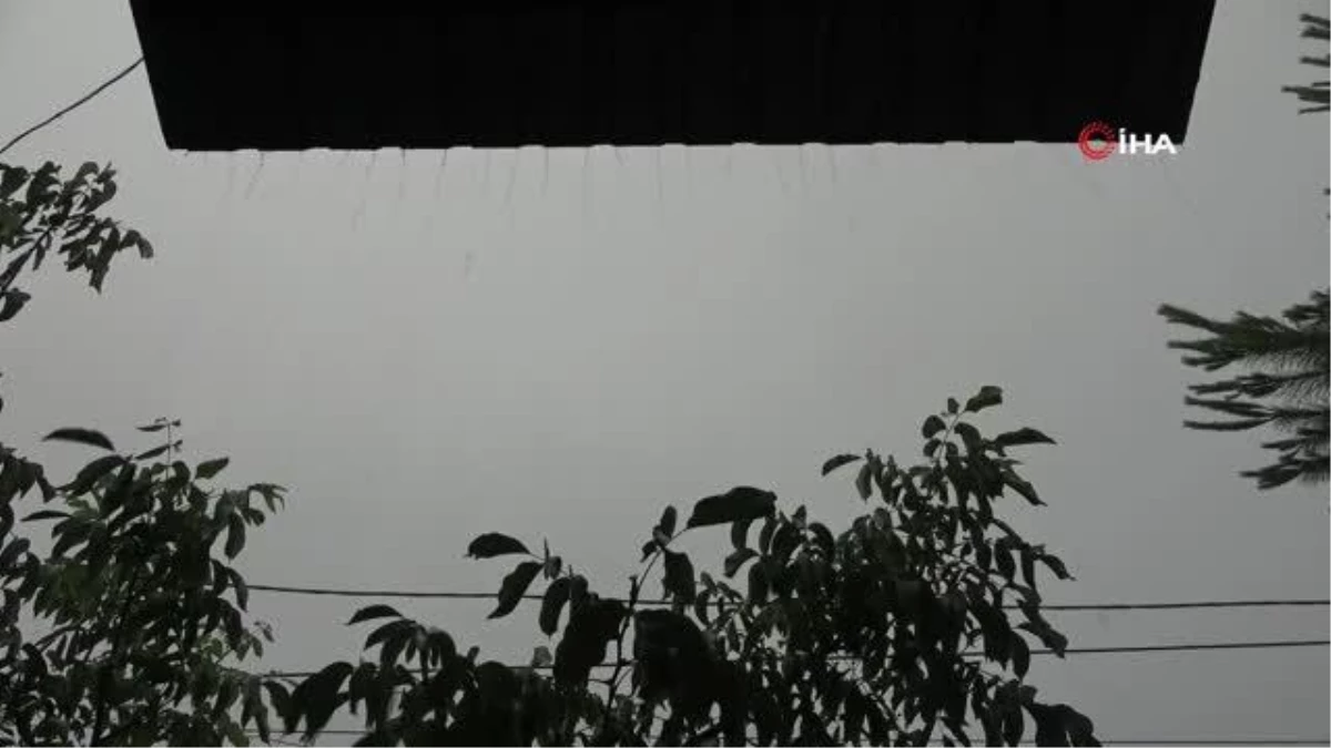 Osmaniye\'de gök gürültülü sağanak yağış etkili oluyor