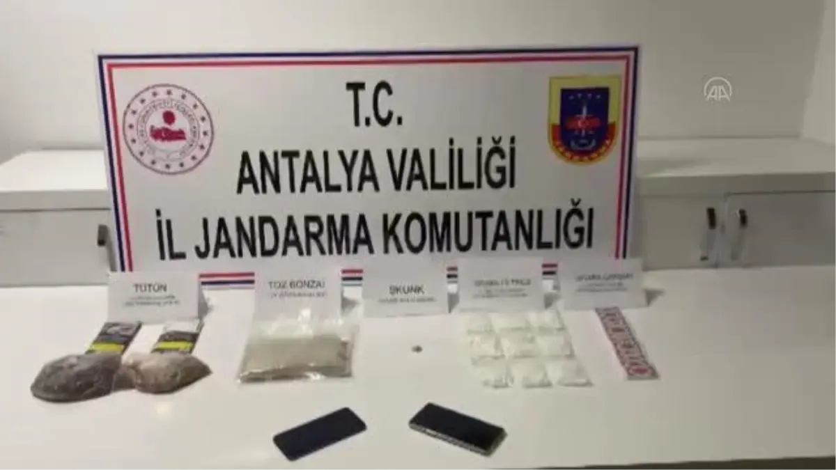 Uyuşturucu operasyonunda 2 şüpheli gözaltına alındı