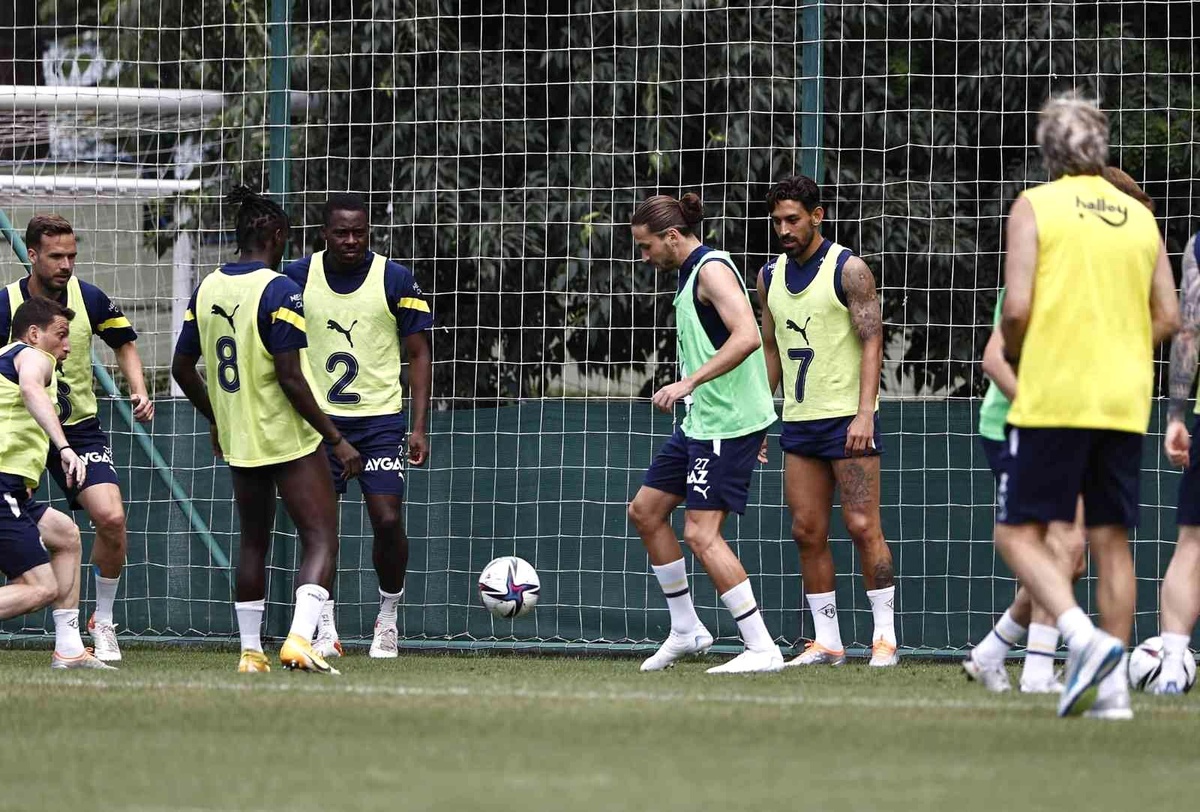 Fenerbahçe yeni sezon hazırlıklarına devam etti