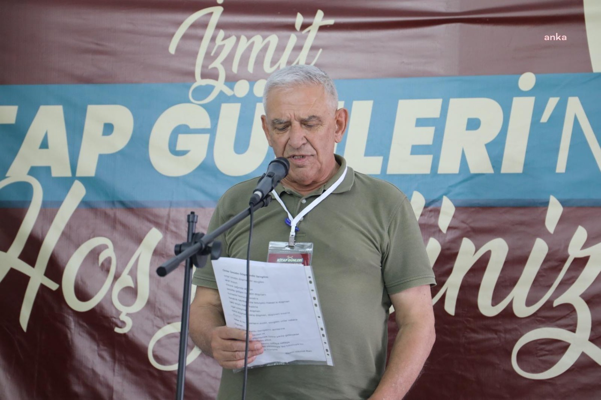 İzmit Kitap Günleri\'nde Yerel Edebiyat Rüzgarı