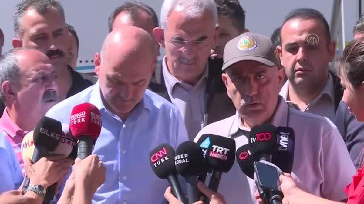 Bakan Kirişci: '(Marmaris'teki orman yangını) Bir koordinasyon içerisinde bu çalışmaları yürüttük'