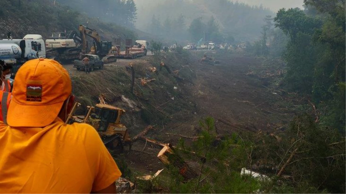 Son Dakika! Marmaris\'te 5 gündür devam eden orman yangını tamamen kontrol altına alındı