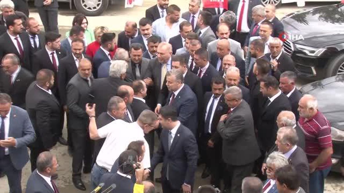 MHP'li Özdemir: 'Selahattin Demirtaş teröristtir'