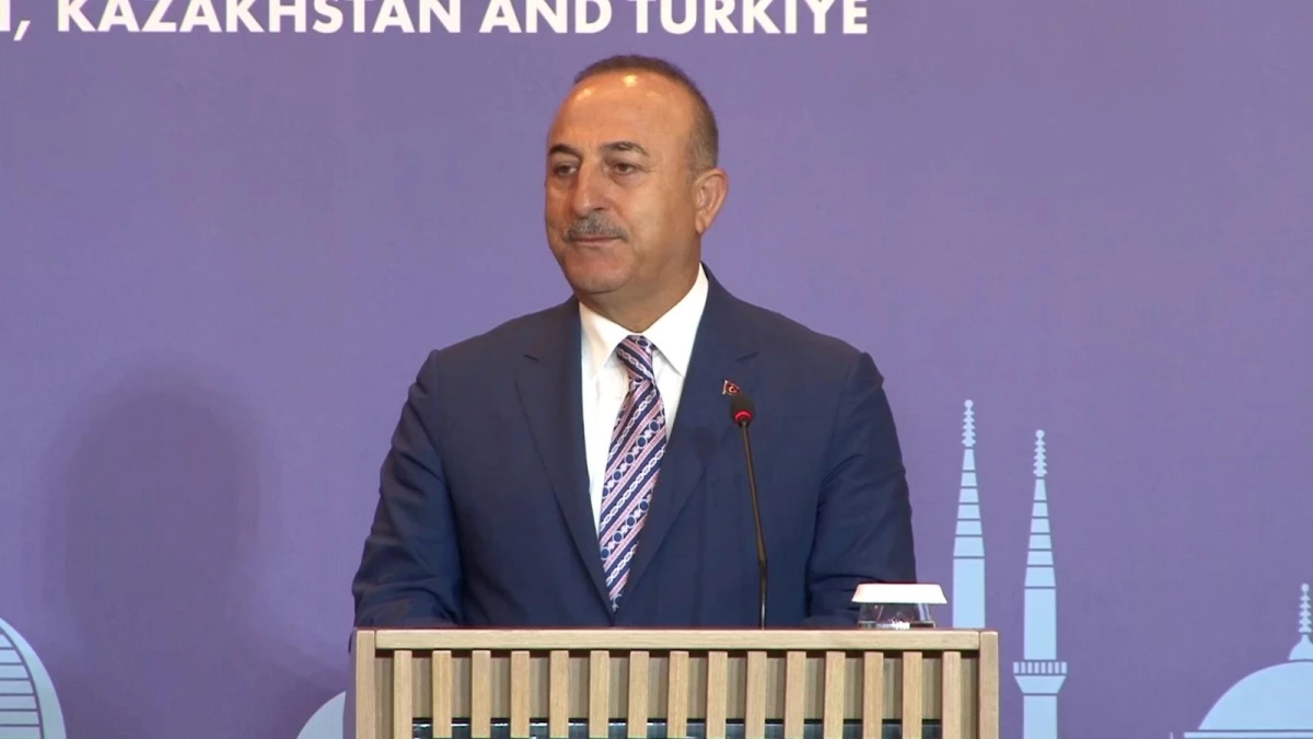 Bakan Çavuşoğlu: "Zengezur koridorunu destekliyoruz ve bir an önce açılmasını bekliyoruz"