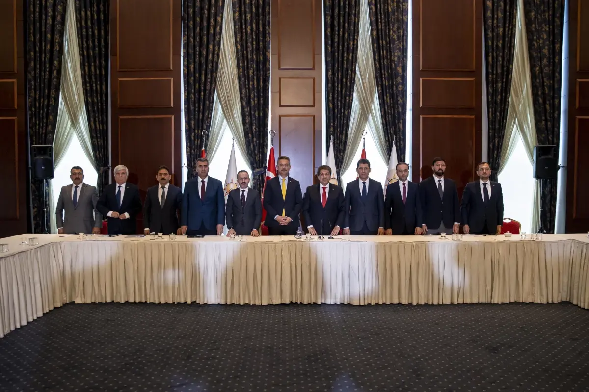 AK Parti'li Göksu: İstanbul'a beklentisinden 5,6, Ankara'ya 2,6 milyar TL fazla para gelmiştir