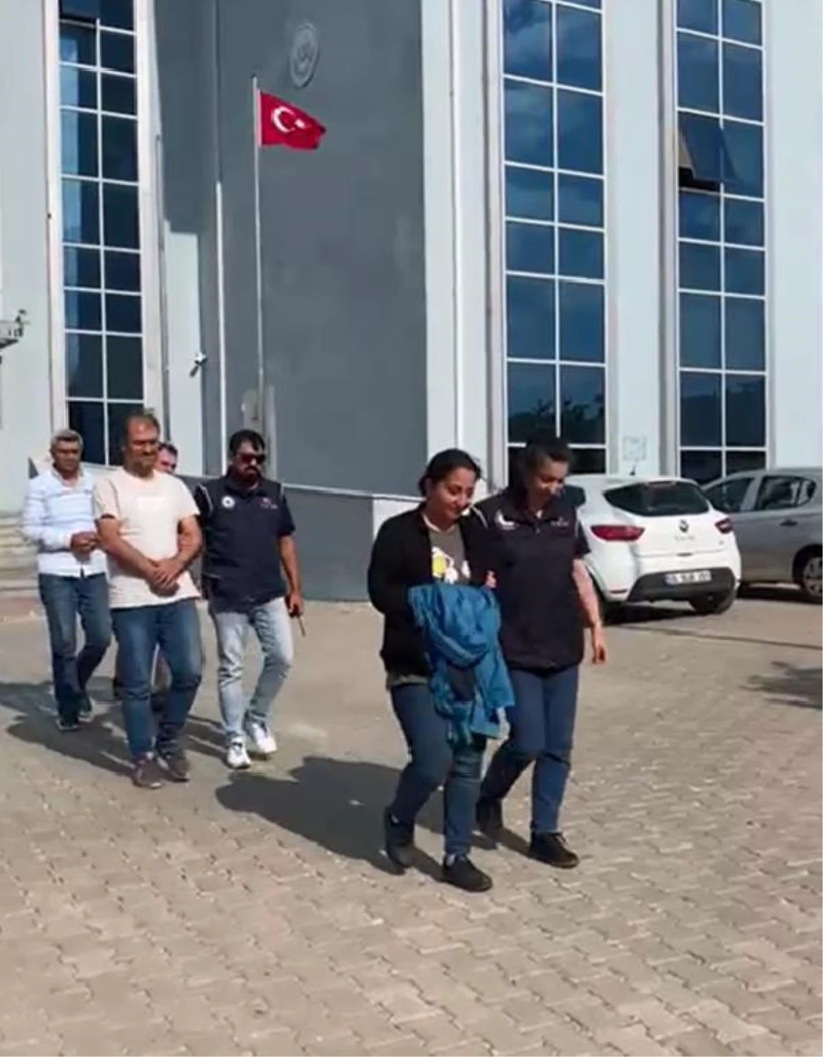 Son dakika haber: Edirne\'de FETÖ operasyonu: 5 tutuklama