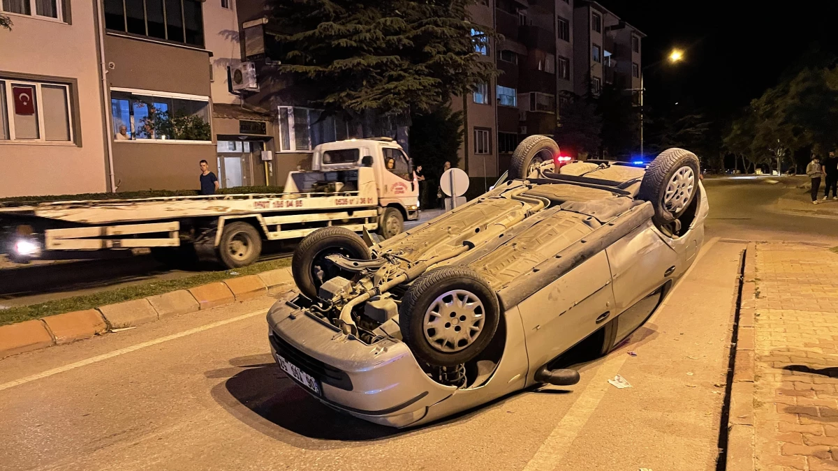 Otomobillerin çarpışması sonucu 2 kişi yaralandı