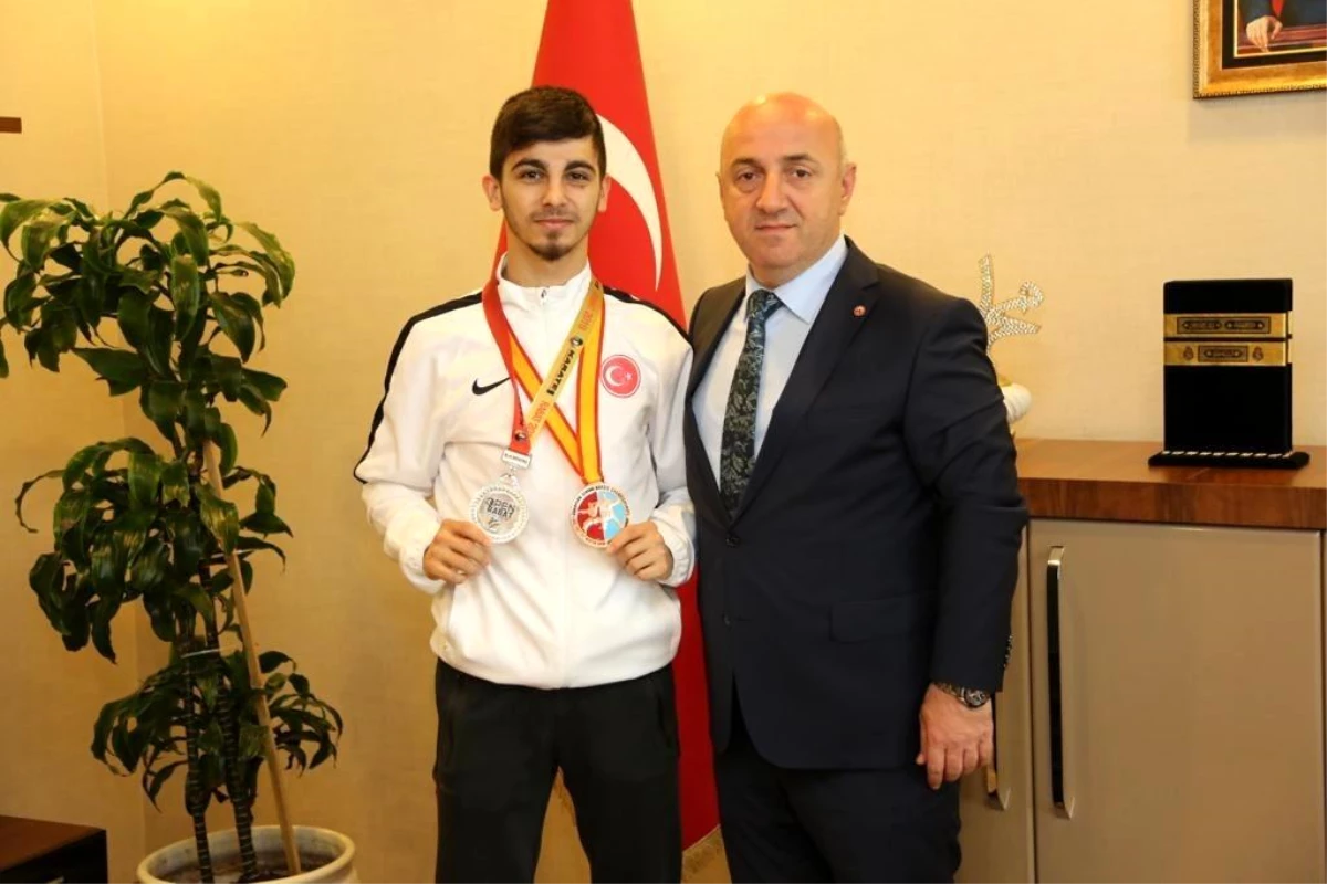 Eray Şamdan Cezayir\'de madalya kazandı