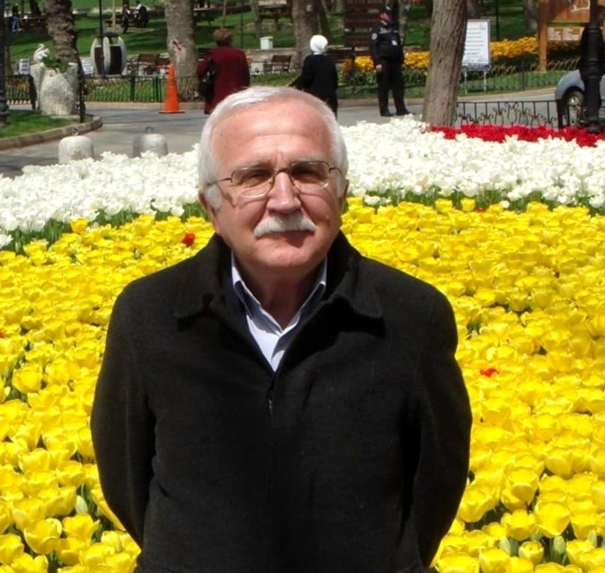 Erdek\'te emekli öğretmen denizde boğuldu