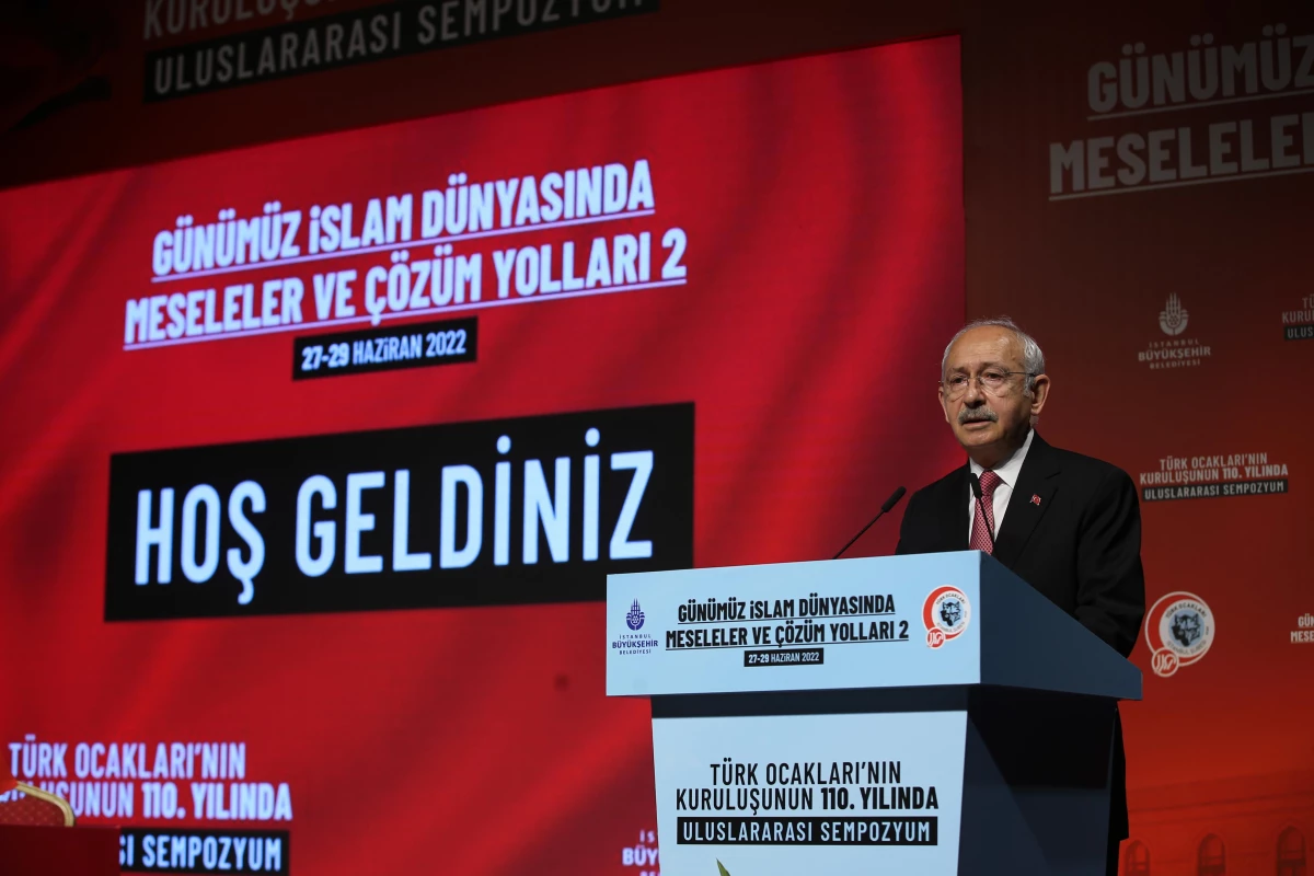 Kılıçdaroğlu, "Günümüz İslam Dünyasında Meseleler ve Çözüm Yolları-2" Sempozyumu\'nda konuştu (1)