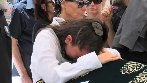 Son yolculuğuna uğurlanan Kurtlar Vadisi'nin Deve Tuncay'ı Osman Wöber'e büyük vefasızlık