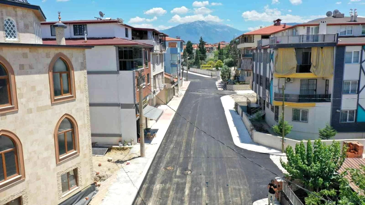 Pamukkale\'de bir mahallede daha üst yapı çalışması tamamlandı