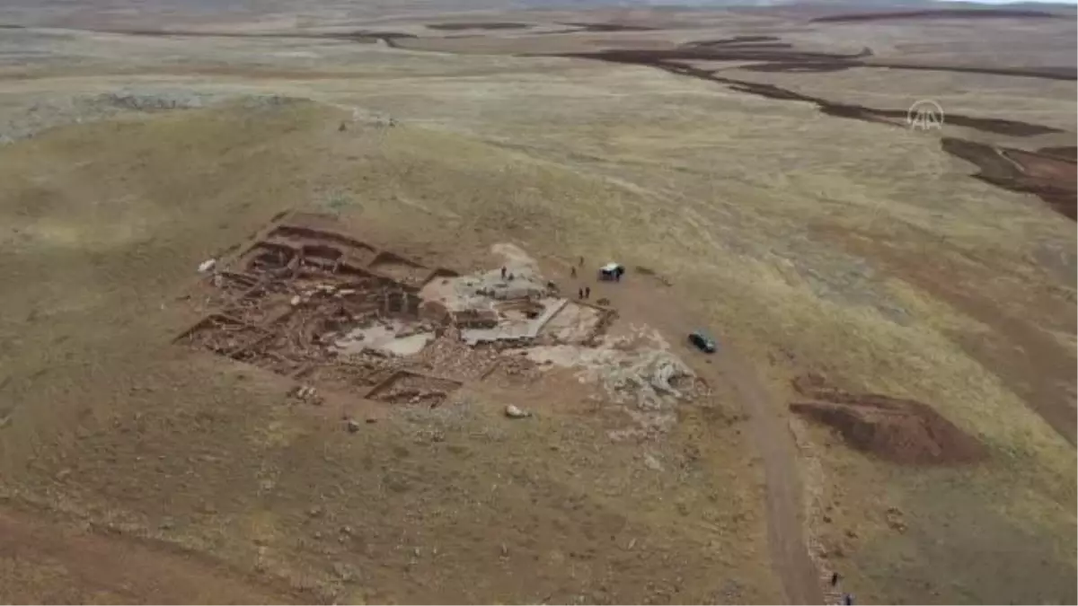 ŞANLIURFA - Karahantepe geçici çatıyla korunma altına alınacak