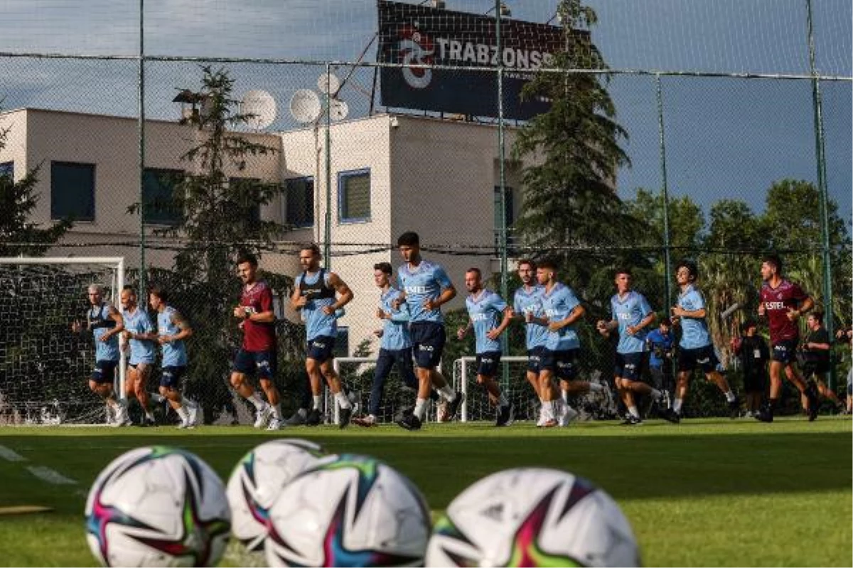 Trabzonspor, yeni sezonun ilk antrenmanını gerçekleştirdi