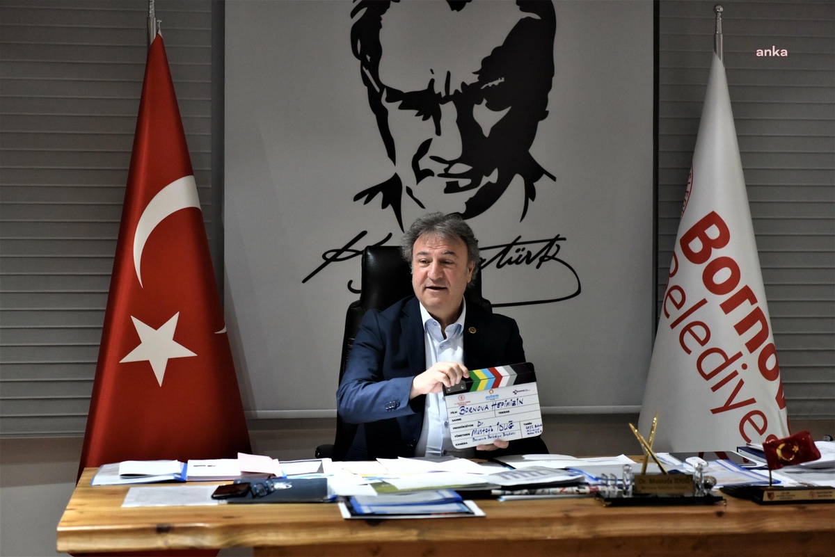 Türkiye\'de Belgeselin 100 Yıllık Retrospektifi Bornova\'da Yapıldı