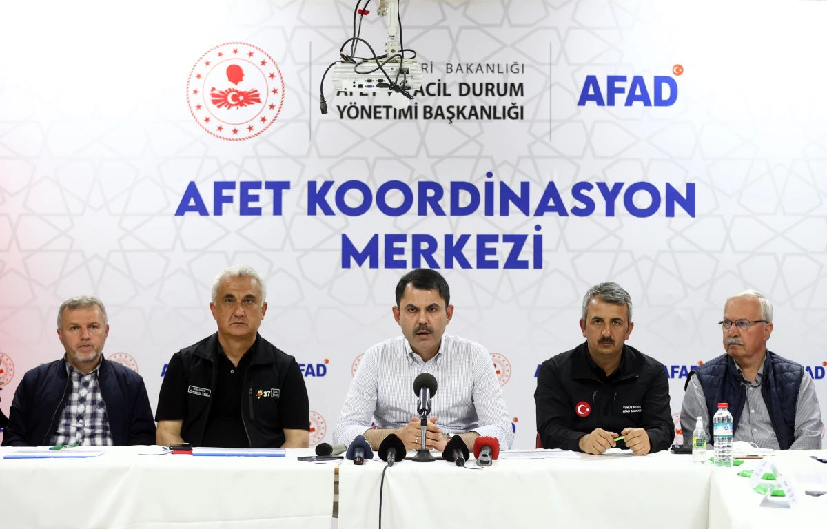 Bakan Kurum, Batı Karadeniz'de yaşanan selle ilgili yürütülen çalışmaları anlattı Açıklaması