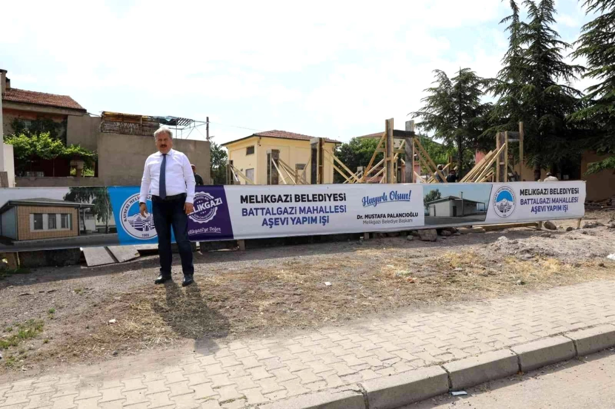 Başkan Palancıoğlu, aşevi inşaatını inceledi