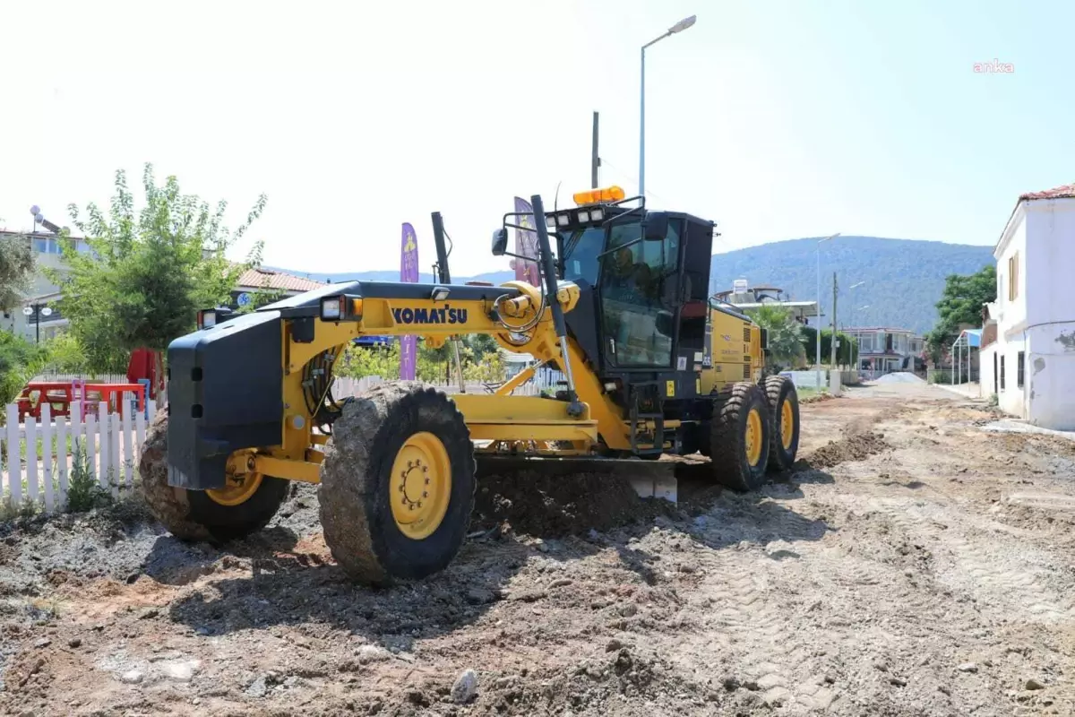 Didim Belediyesi, Akbük\'te Yol Yapım Çalışmalarını Sürdürüyor