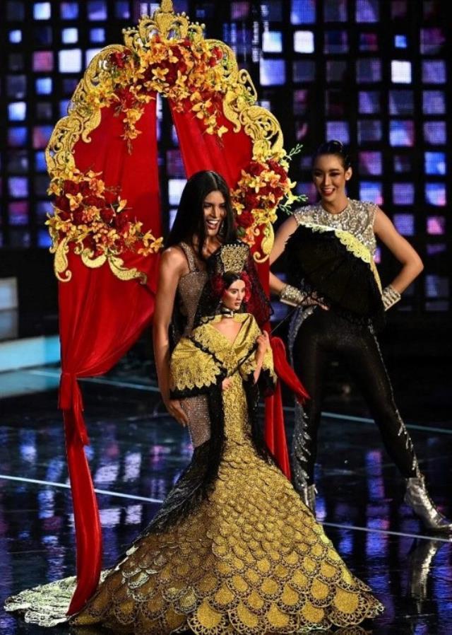 Dünya trans kadın güzellik yarışmasının birincisi belli oldu! Kraliçe diğerlerine fark attı Dünya trans kadın güzellik yarışmasının birincisi belli oldu! Kraliçe diğerlerine fark attı