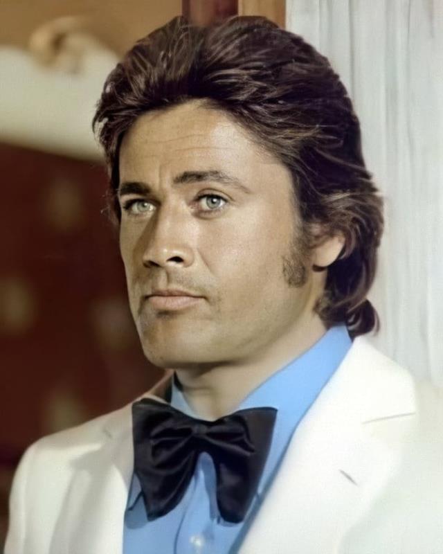 Kara Murat, Malkoçoğlu, Öğretmen Kemal! İşte 3 neslin kahramanının unutulmaz kareleri