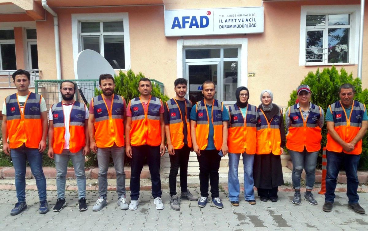 Son dakika haber | Kırşehir\'den sel bölgesine 13 AFAD gönüllüsü hareket etti
