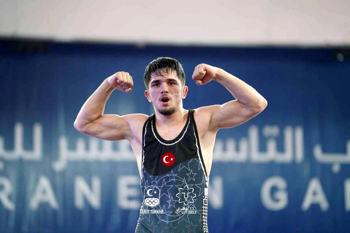 Muhammet Karavuş, Akdeniz Oyunları\'nda altın madalya kazandı